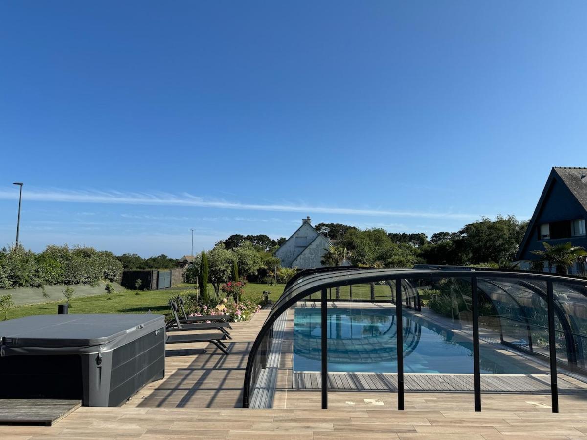Superbe Villa Tout Confort Avec Piscine Chauffee Er Couverte Et Spa A 2 Pas De La Plage Fouesnant Exterior foto