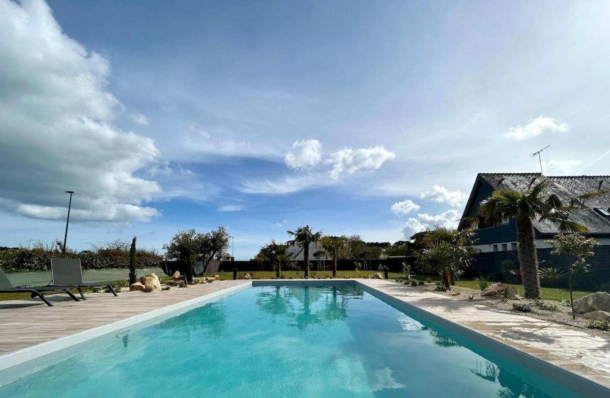 Superbe Villa Tout Confort Avec Piscine Chauffee Er Couverte Et Spa A 2 Pas De La Plage Fouesnant Exterior foto