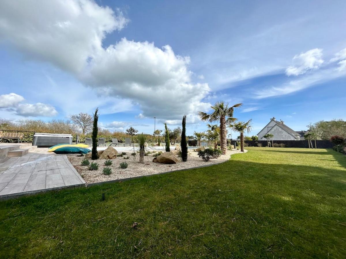 Superbe Villa Tout Confort Avec Piscine Chauffee Er Couverte Et Spa A 2 Pas De La Plage Fouesnant Exterior foto